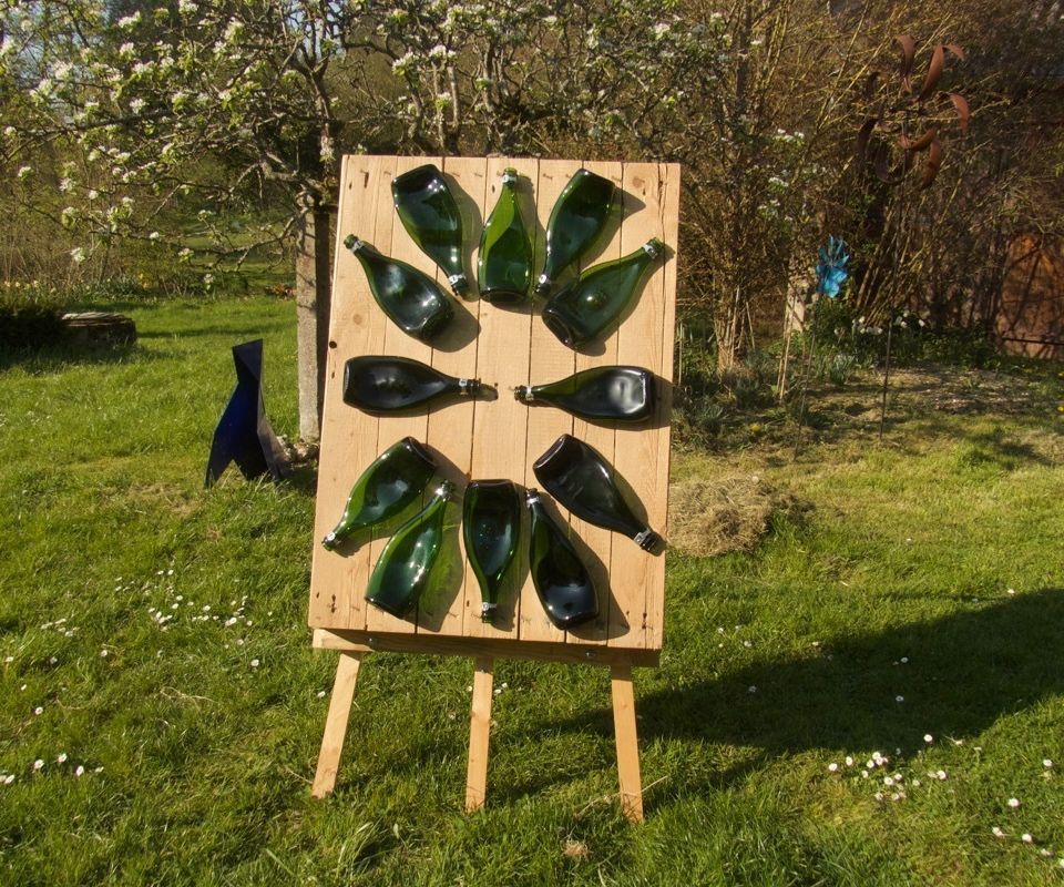 CLEPCIDRE: a Cider Bottles Digital Clock