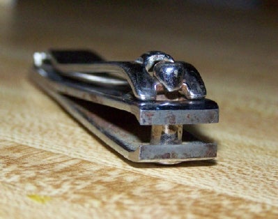 Sharpen a Nail Clipper