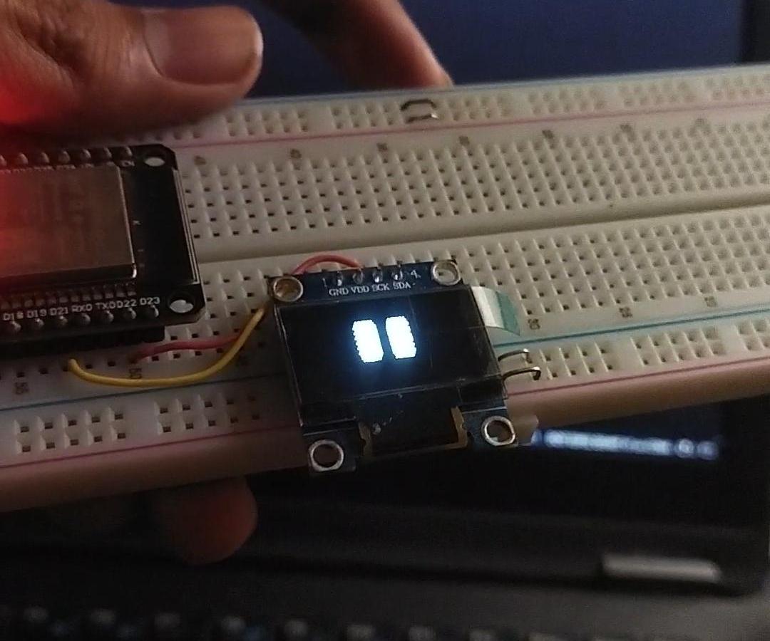 Robotic Expressions Using Oled Display and ESP32