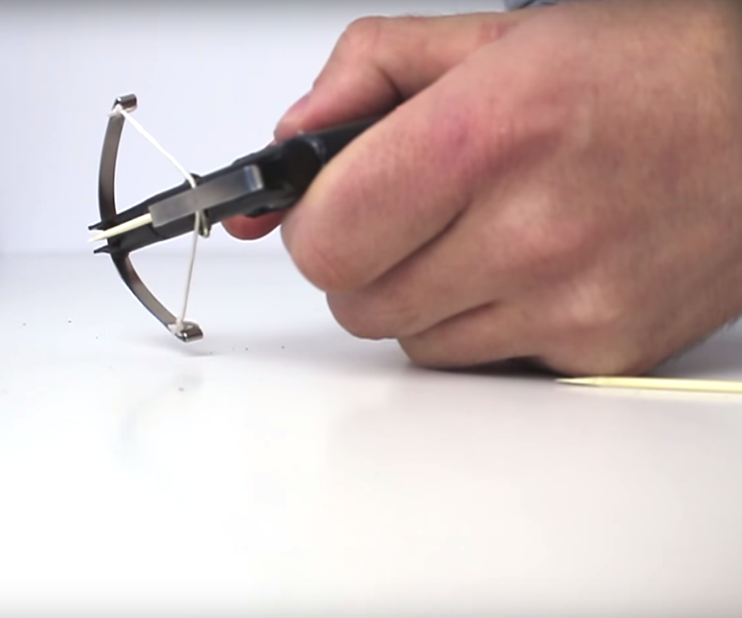 How to Make a MINI CROSSBOW / HACK PENS !