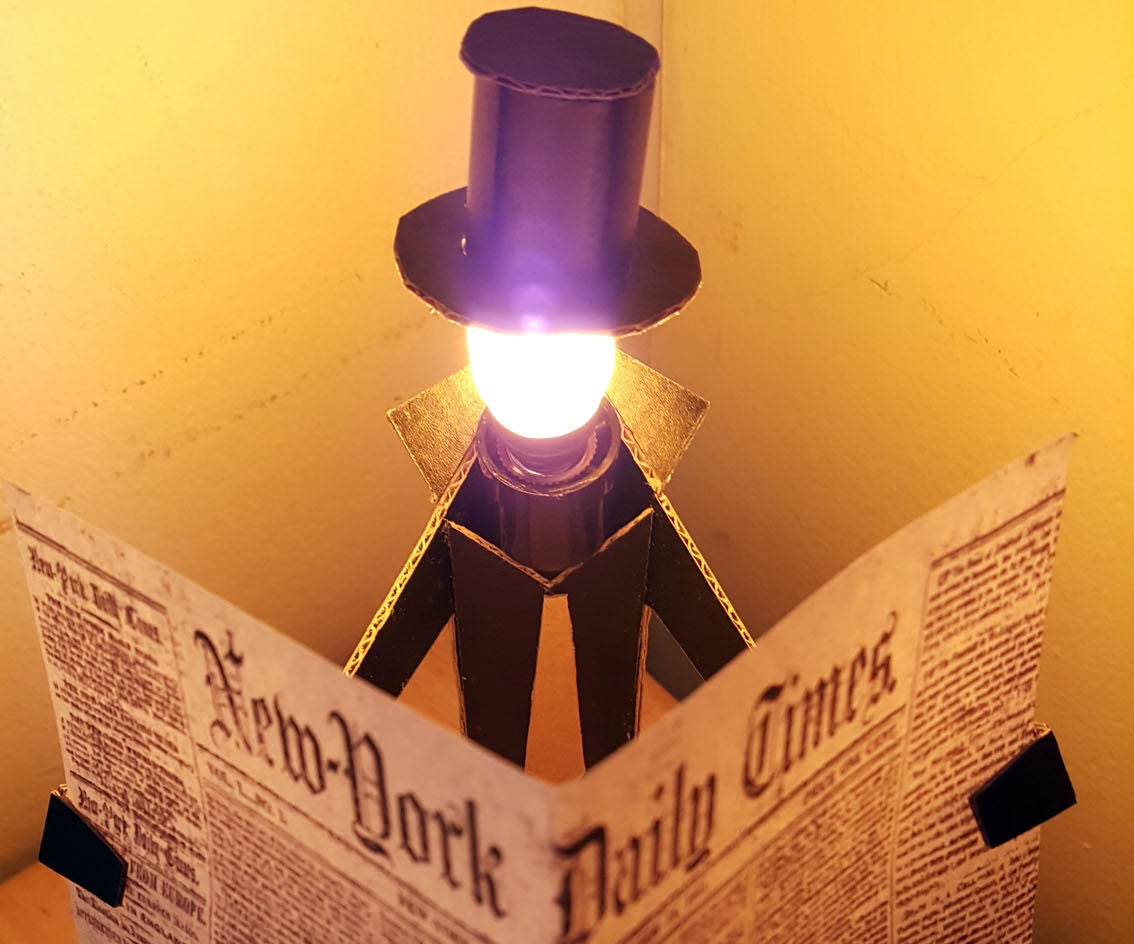 Reading MAN Lamp