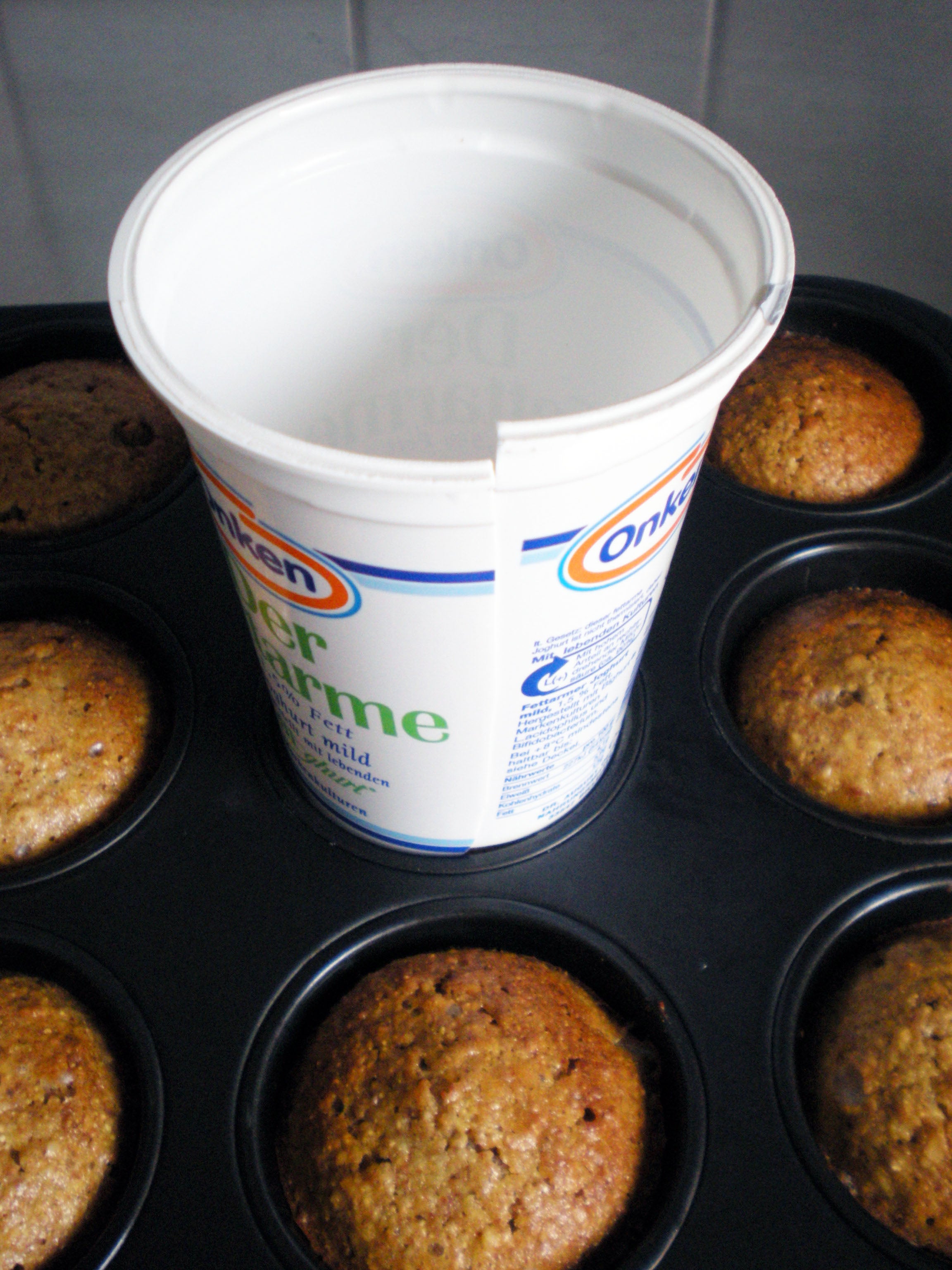 How to Get Muffins Out of the Pan Easy