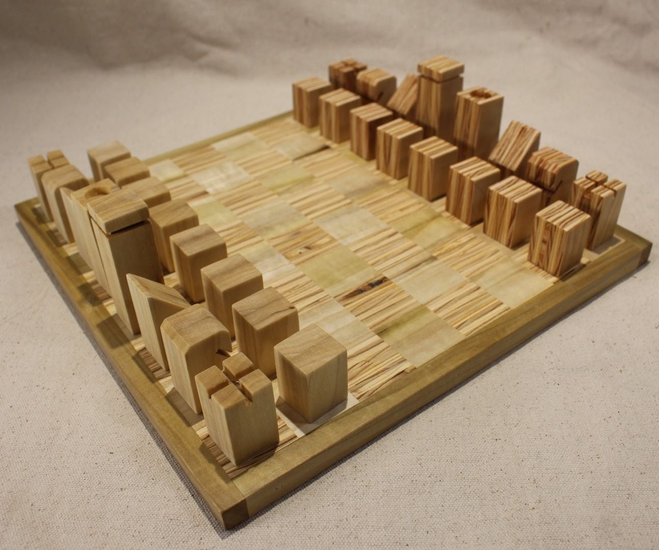 Poplar and Plywood Chess Set