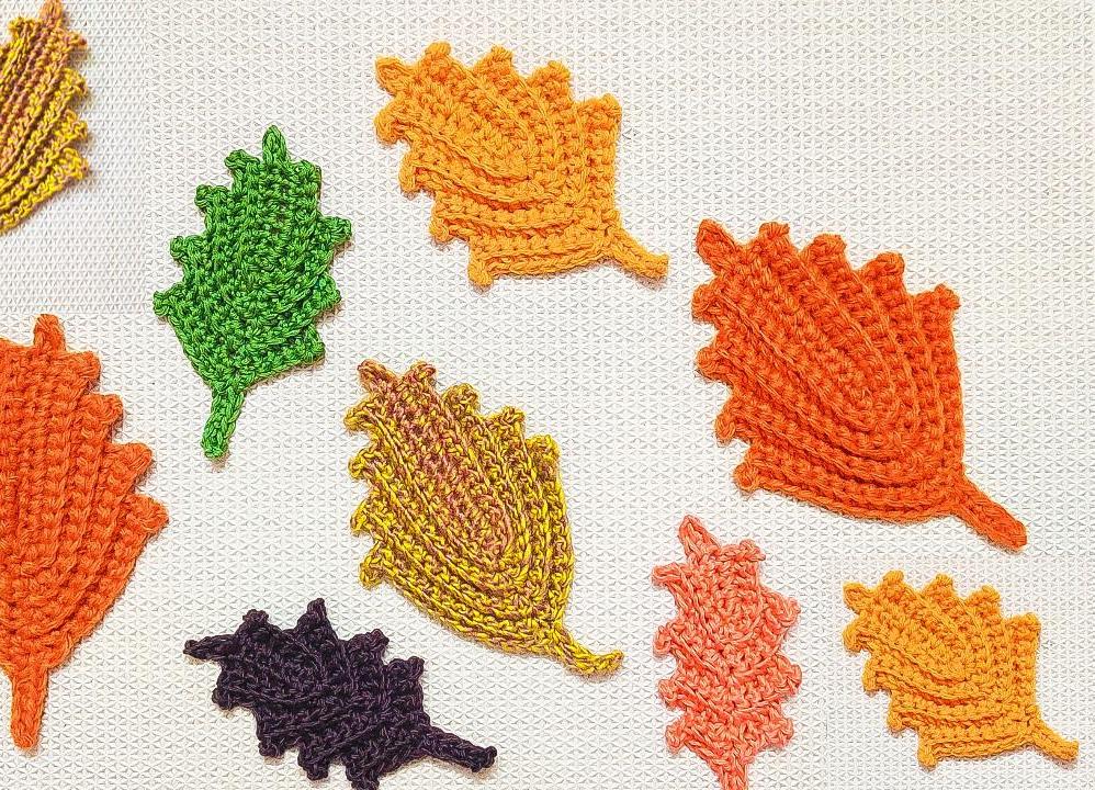 How to Crochet Easy Autumn Fall Leaves