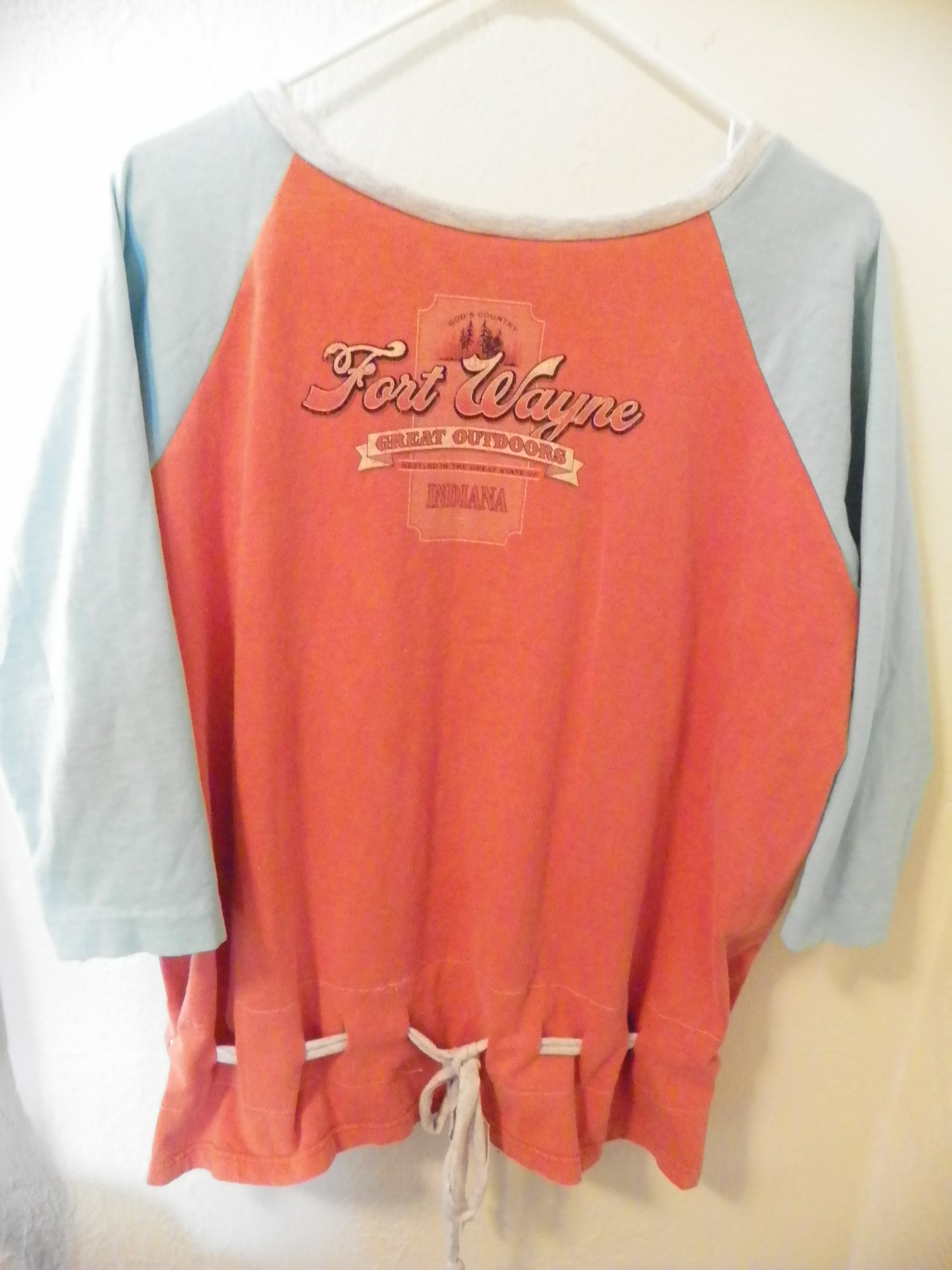 Raglan Sleeve T-shirt