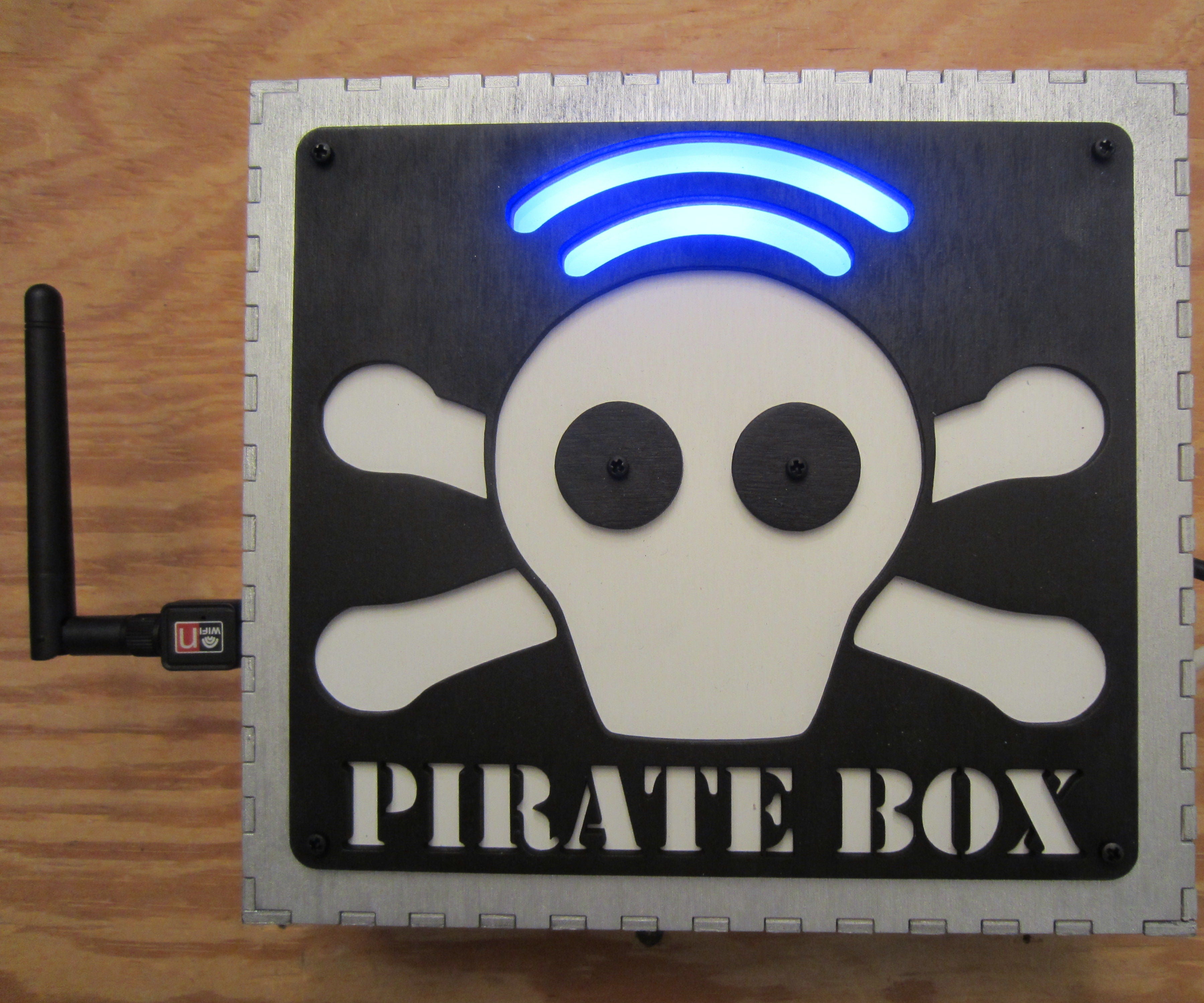 Raspberry Pi PirateBox