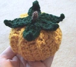 Small Crochet Pumpkin