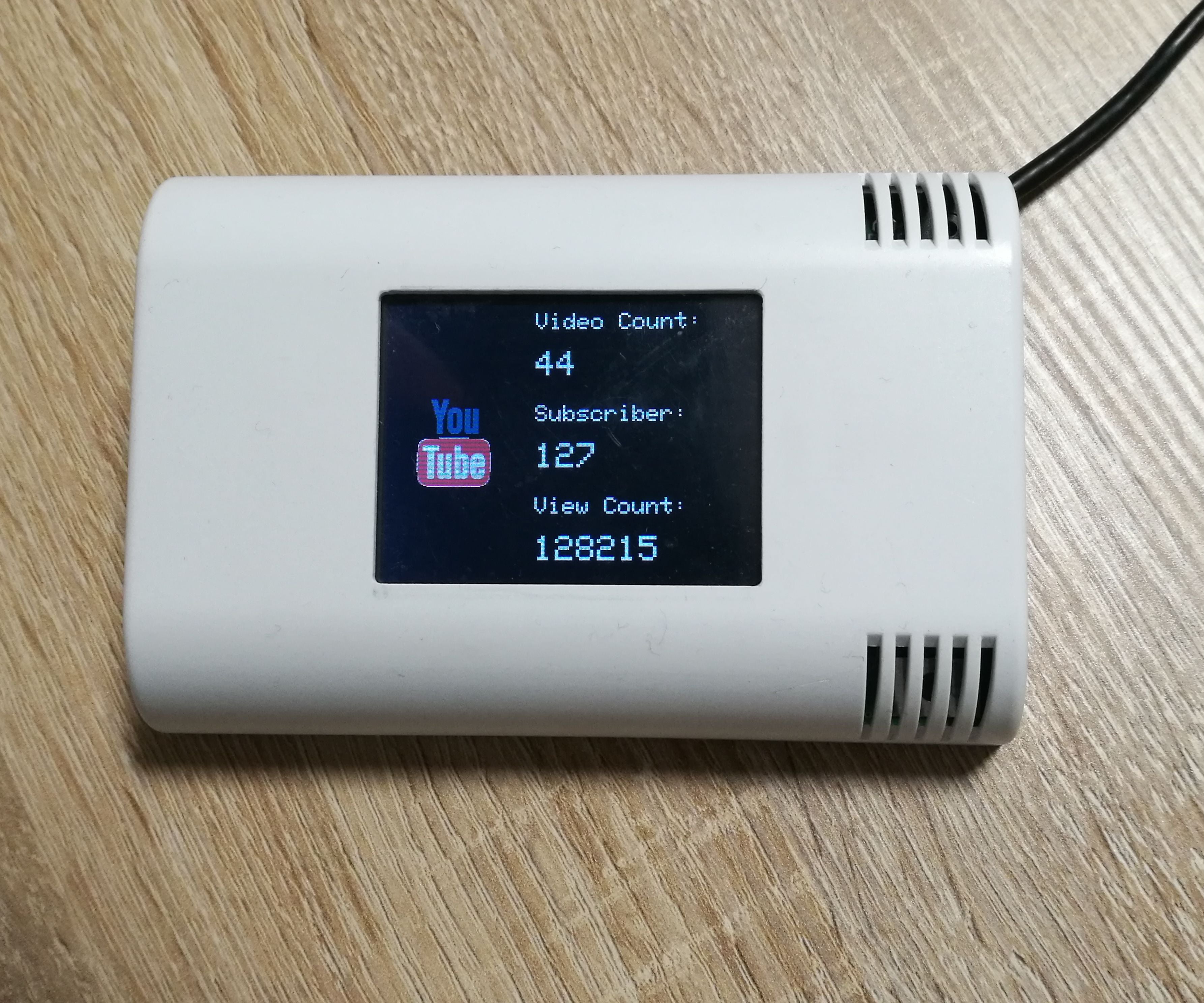 Social Media Counter With ESP8266 and TFT