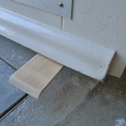Door-stopper With Easy Catch-and-release Function