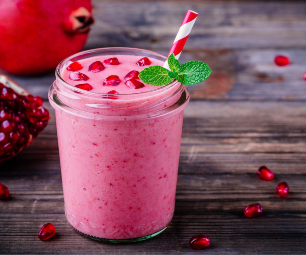 How to Make Pomegranate Juice