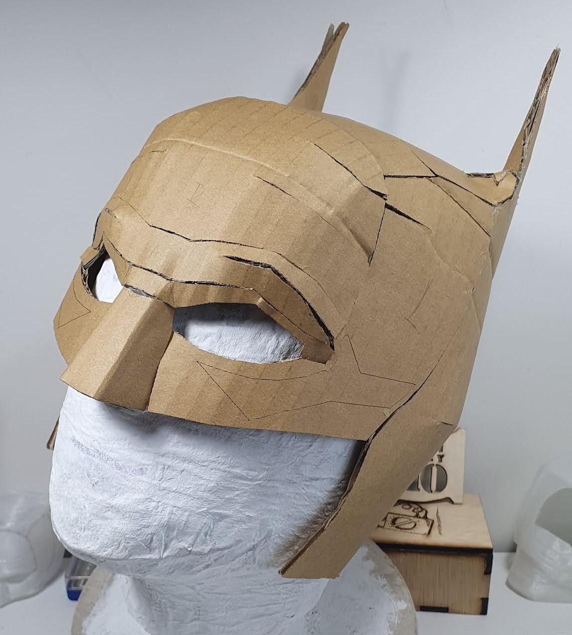 DIY 2022 the Batman Cardboard Costume