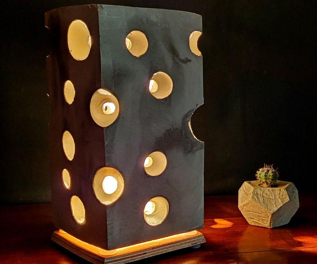 DIY Concrete Lamp