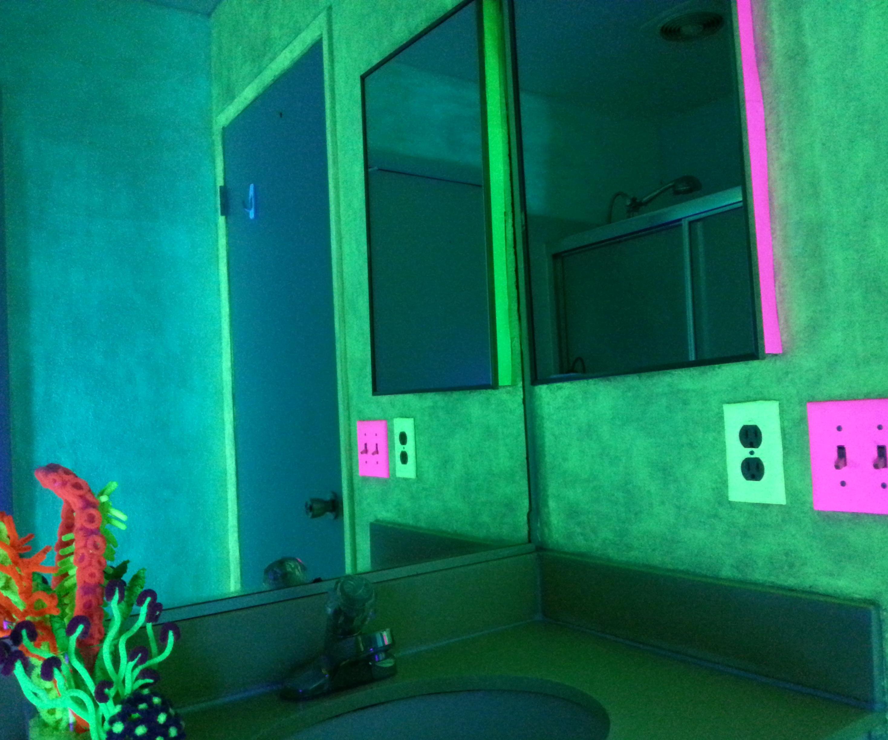 GLOW in the Dark Walls/Save Money on Your Electric Bill 