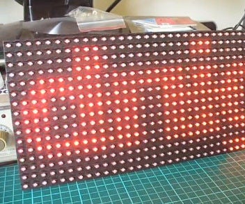 Arduino Scrolling Text Clock