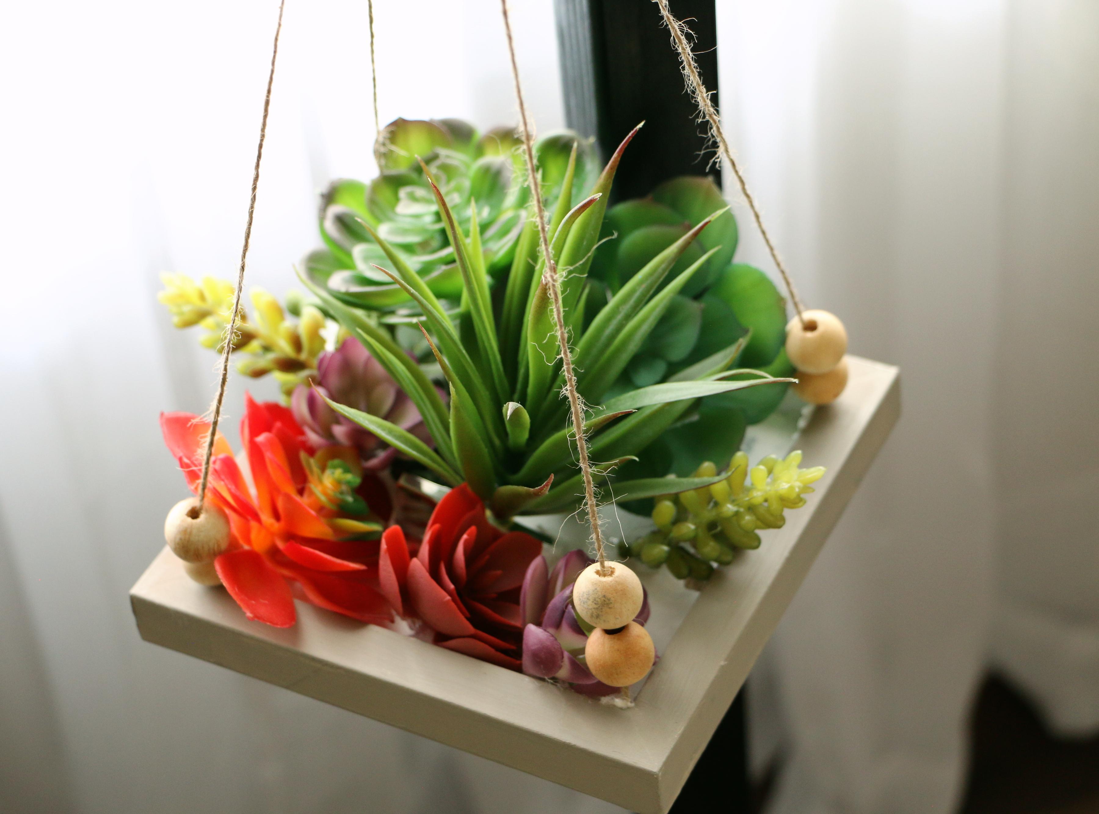 DIY SUCCULENT PLANT HANGER DESIGN