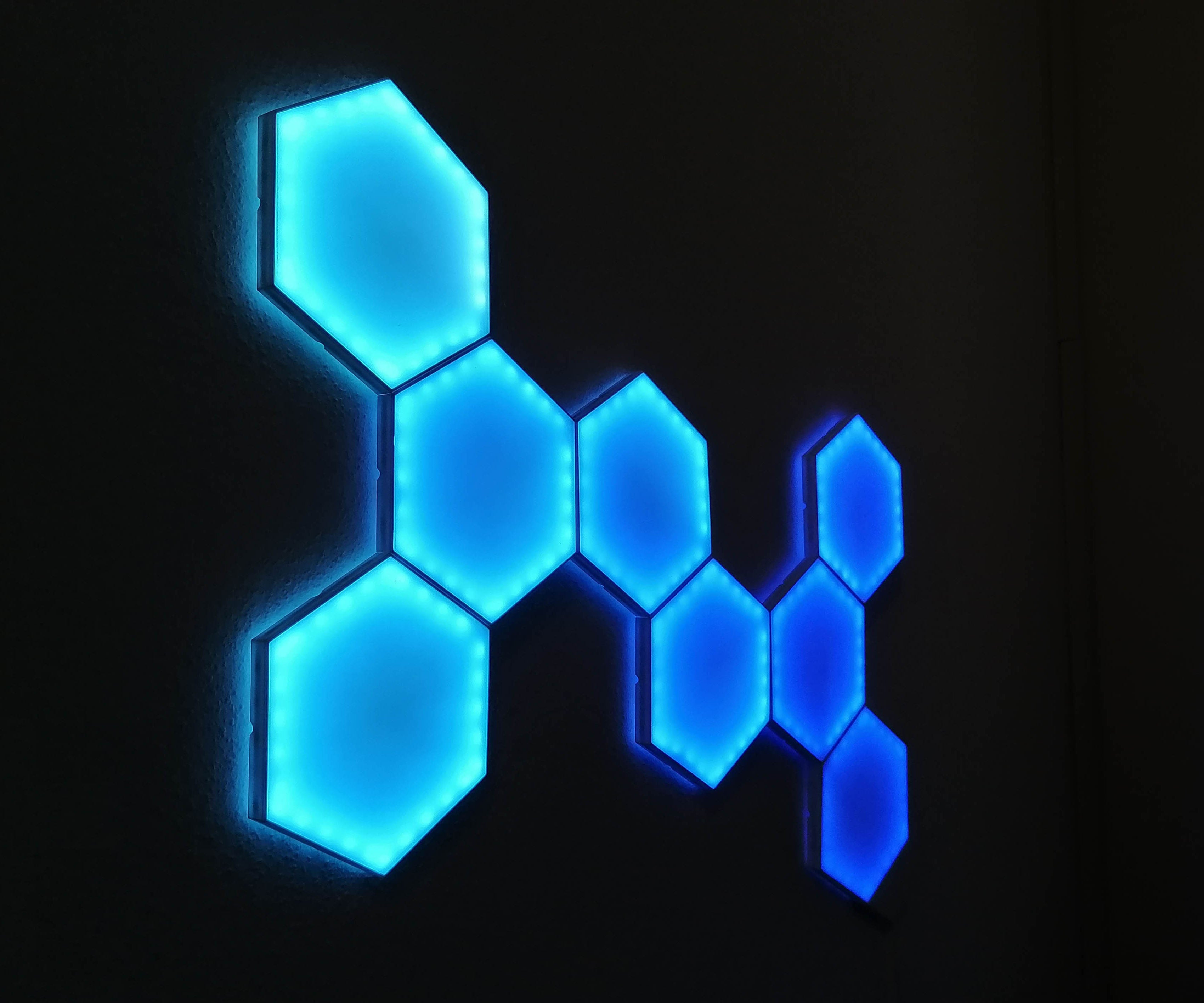 DIY Hexagonal Nanoleaf LED Light