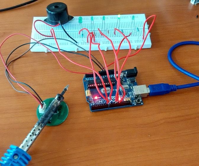 Temperature Level Bar Graph Using LM35 With Arduino
