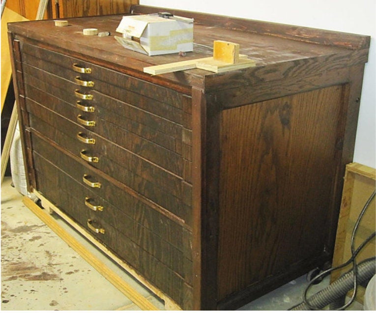 DIY Tool Chest With Shallow Drawers