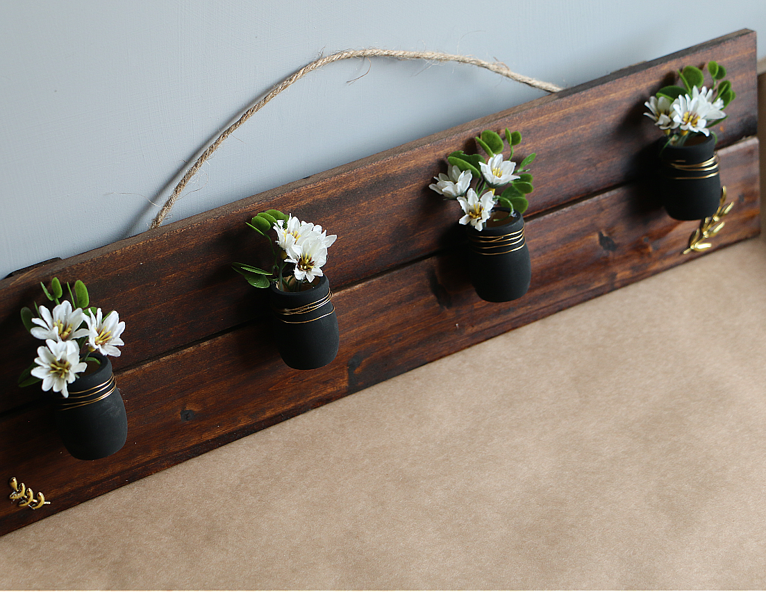 Decorative Hanging Flower Design With Wooden Pots