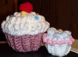 Crochet CupCake With Cherry &amp; Sprinkles