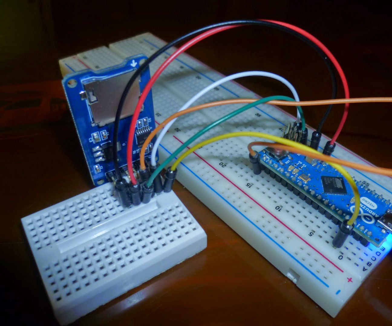 SD Card Datalogging With the DHT22 Temp Humidity Sensor