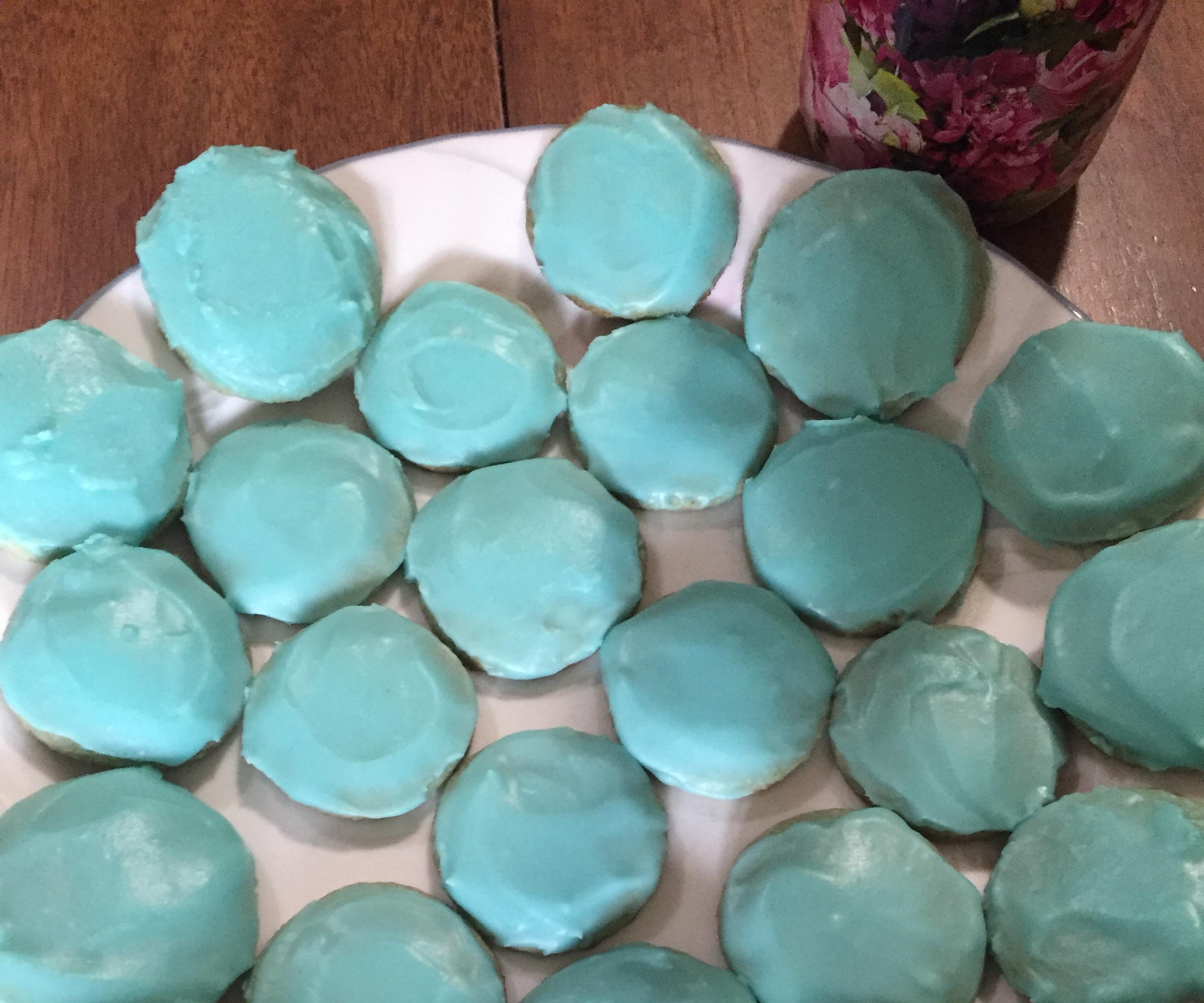 Easy Grogu's Blue Cookies (Not Macarons!)