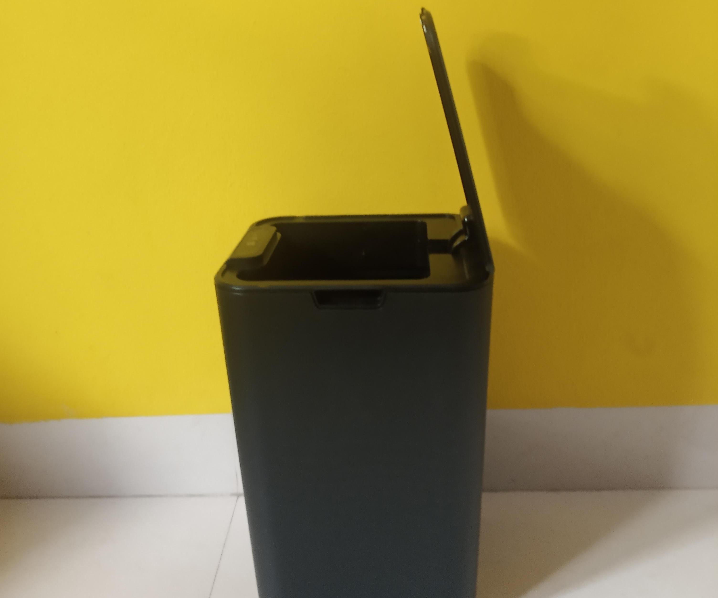 USBfying  an Automatic Dustbin