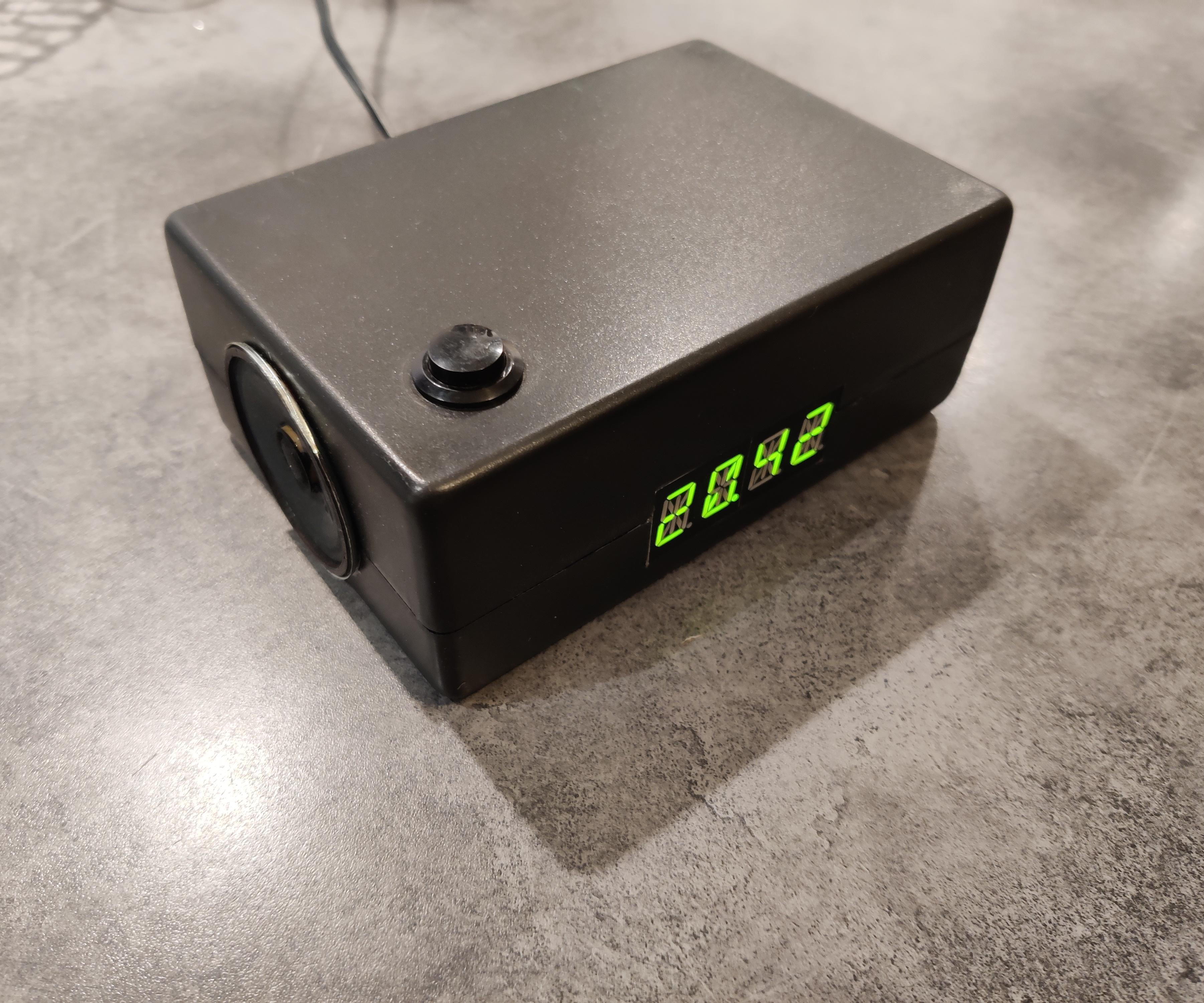 Alarm Clock With Sound and Vibration