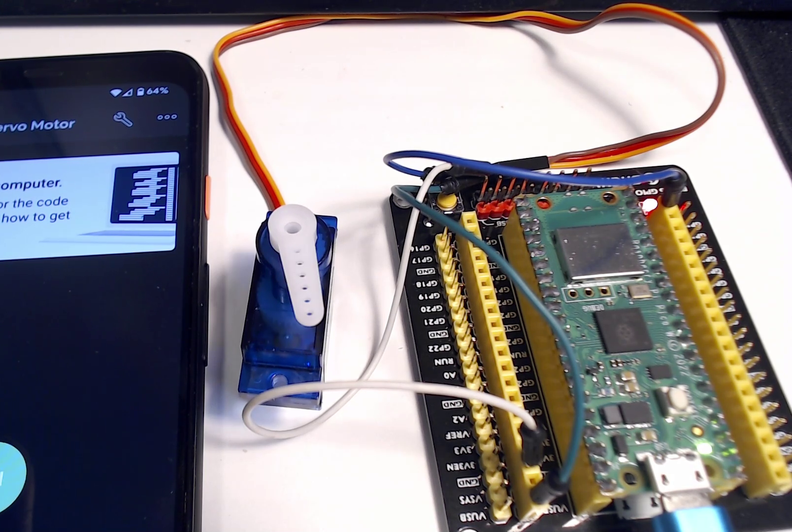 Servo Control With Raspberry Pi Pico W and Blynk App