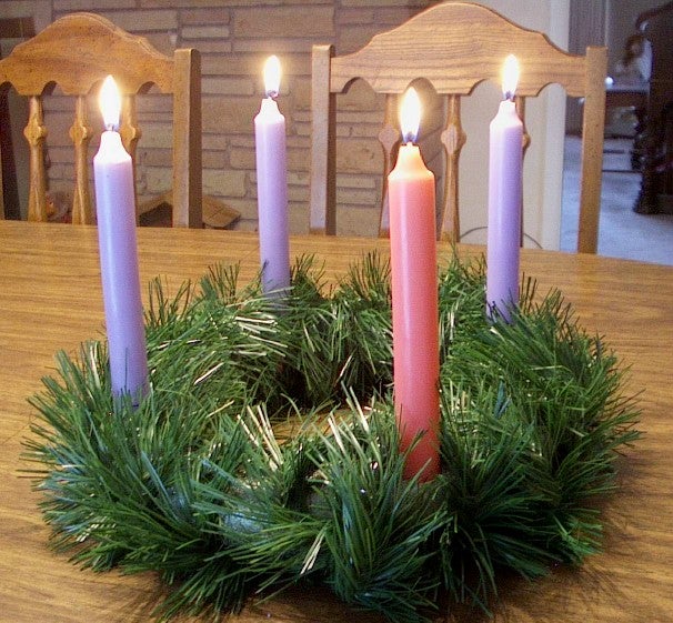 Make an Advent Wreath for Your Family