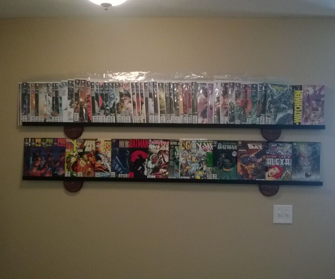Simple Cheap Modern Comic Book Display Shelf