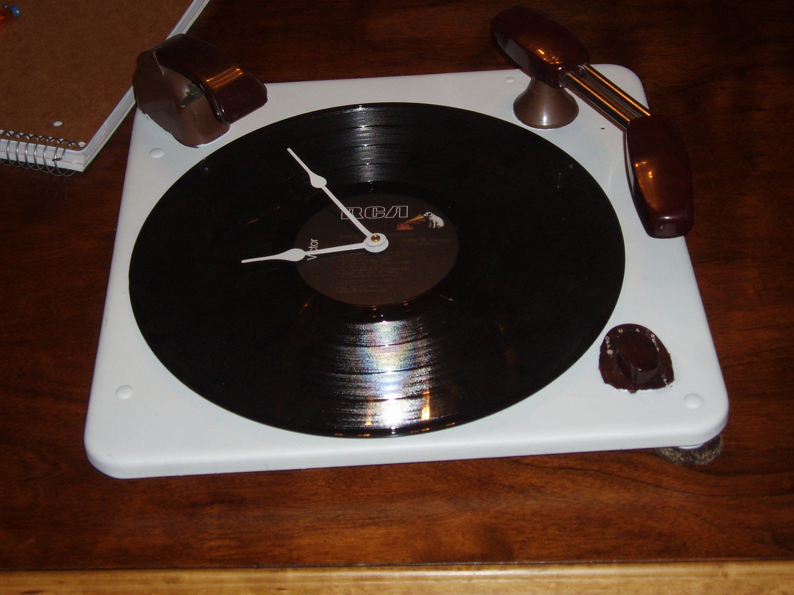 Turntable Clock