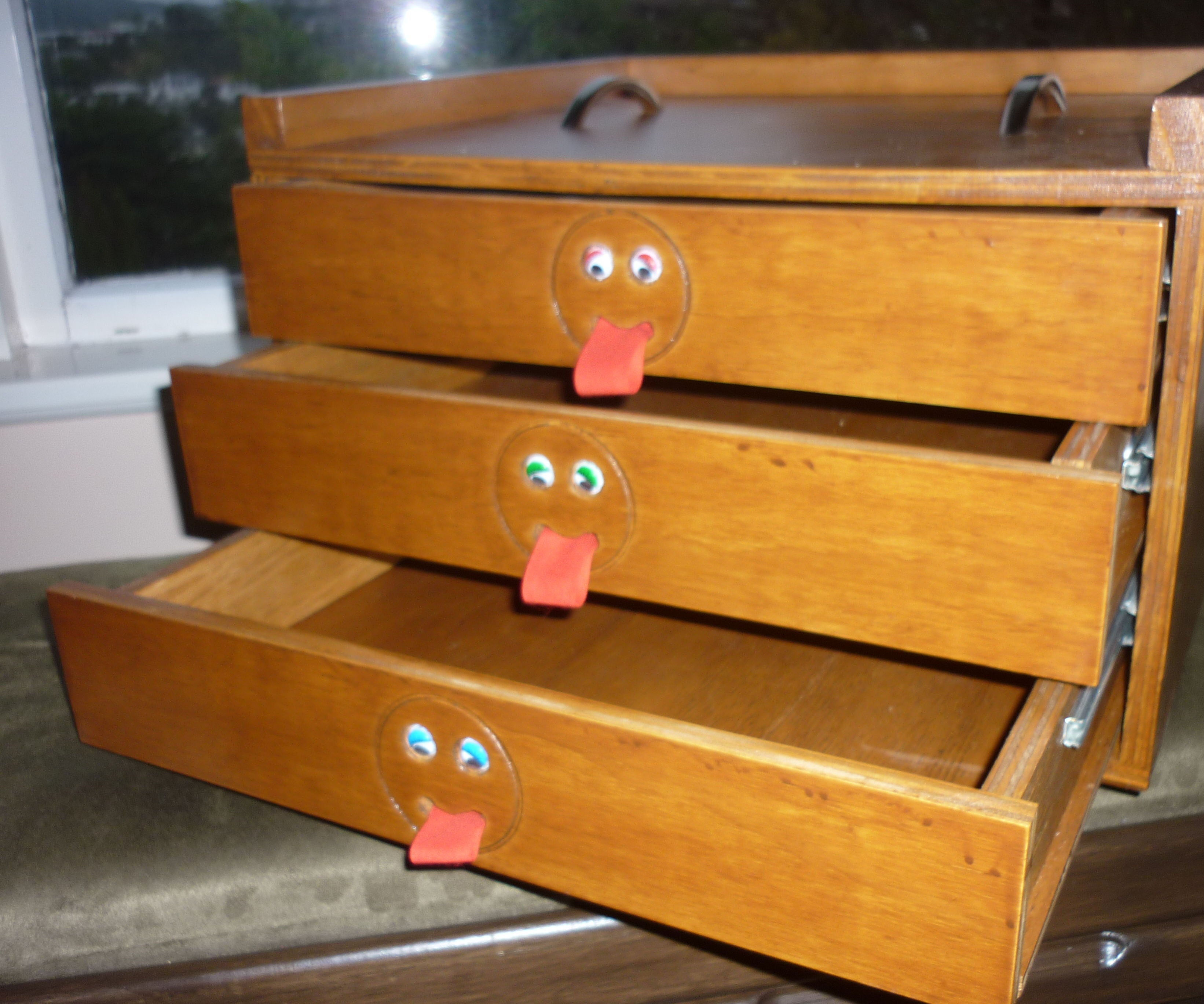 Small Tool Chest With Smiles