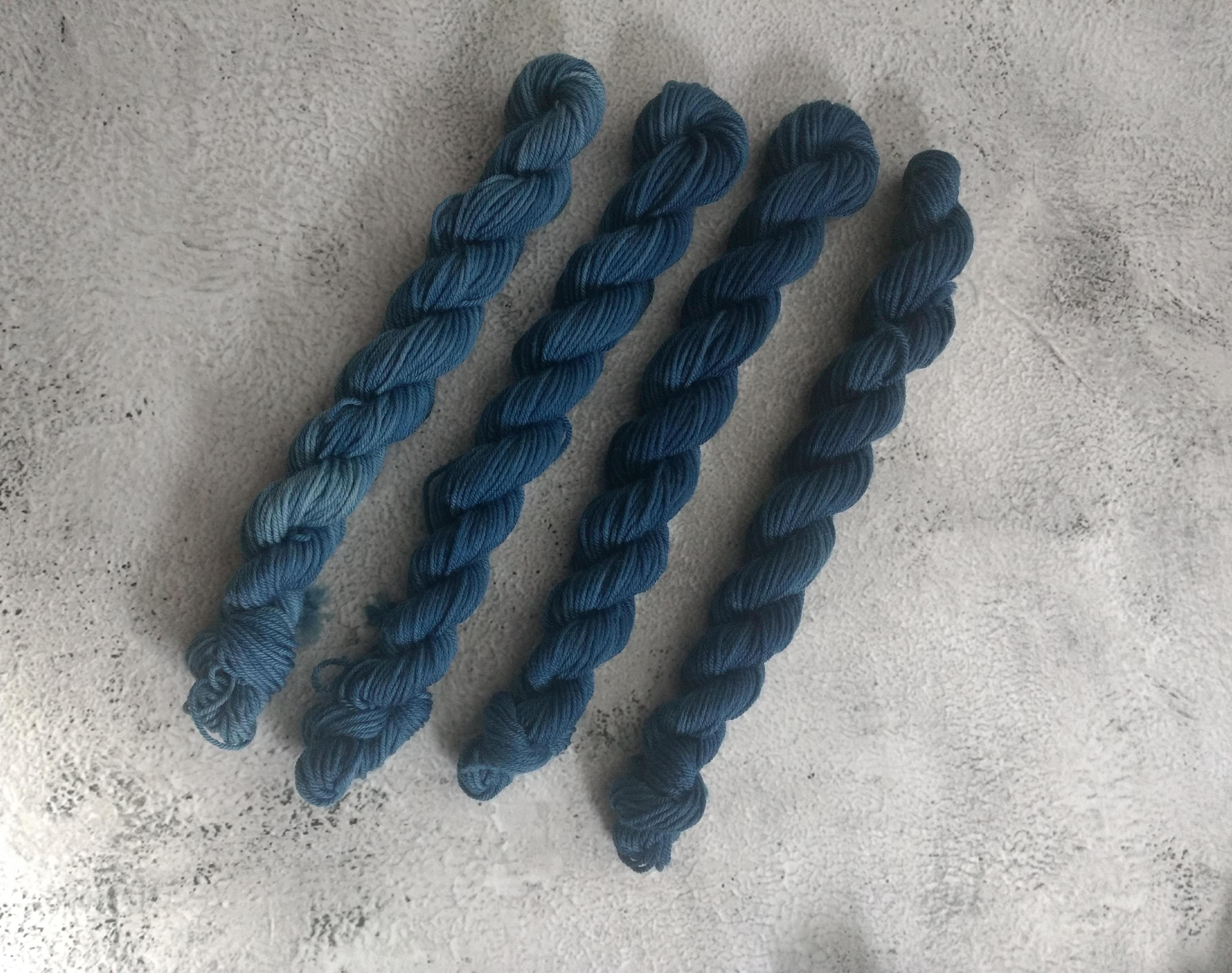 Natural Indigo Gradient Dyeing