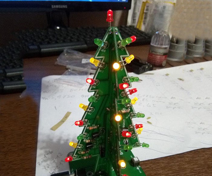 DIY 3D Christmas Tree Kit With RGB Flashing LEDs