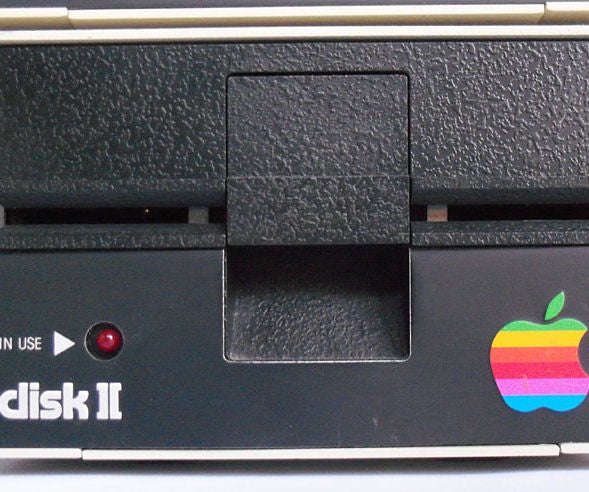 Apple II Floppy Hackintosh I7-7700 3.6Ghz