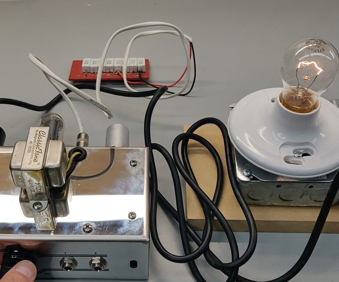 Light Bulb Current Limiter