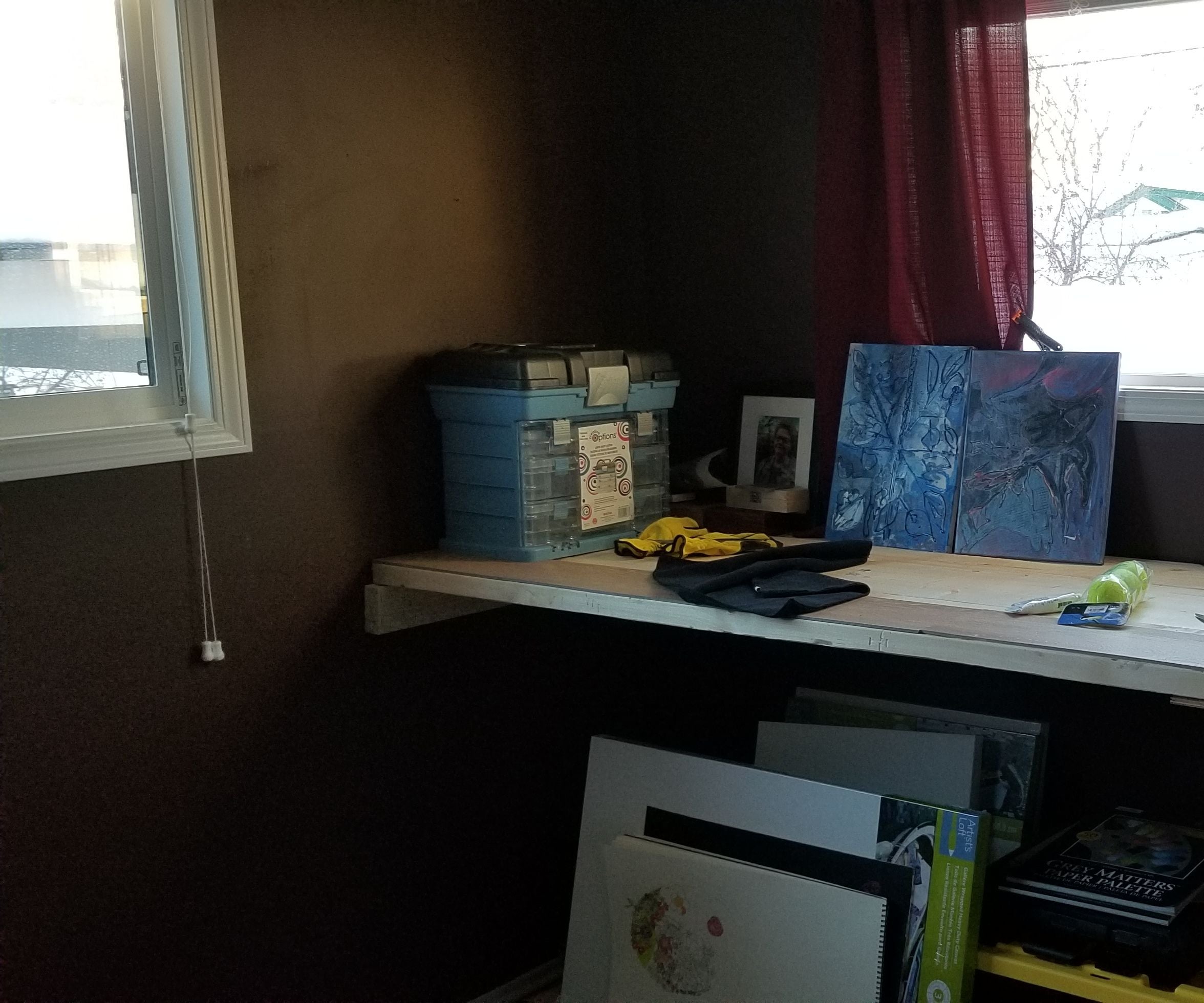 Removable Countertop in a Bedroom Art Studio (Three 2x10 Design)