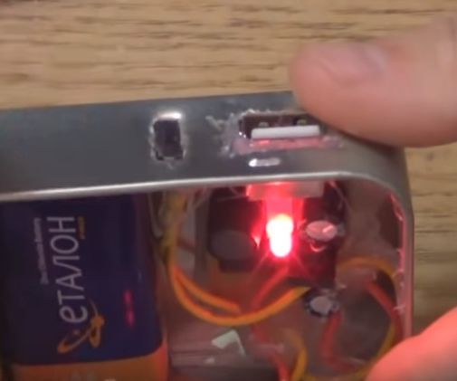 How to Make a Portable USB Cell-phone Charger