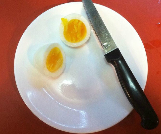 PEELING a HARD BOILED EGG MADE EASY