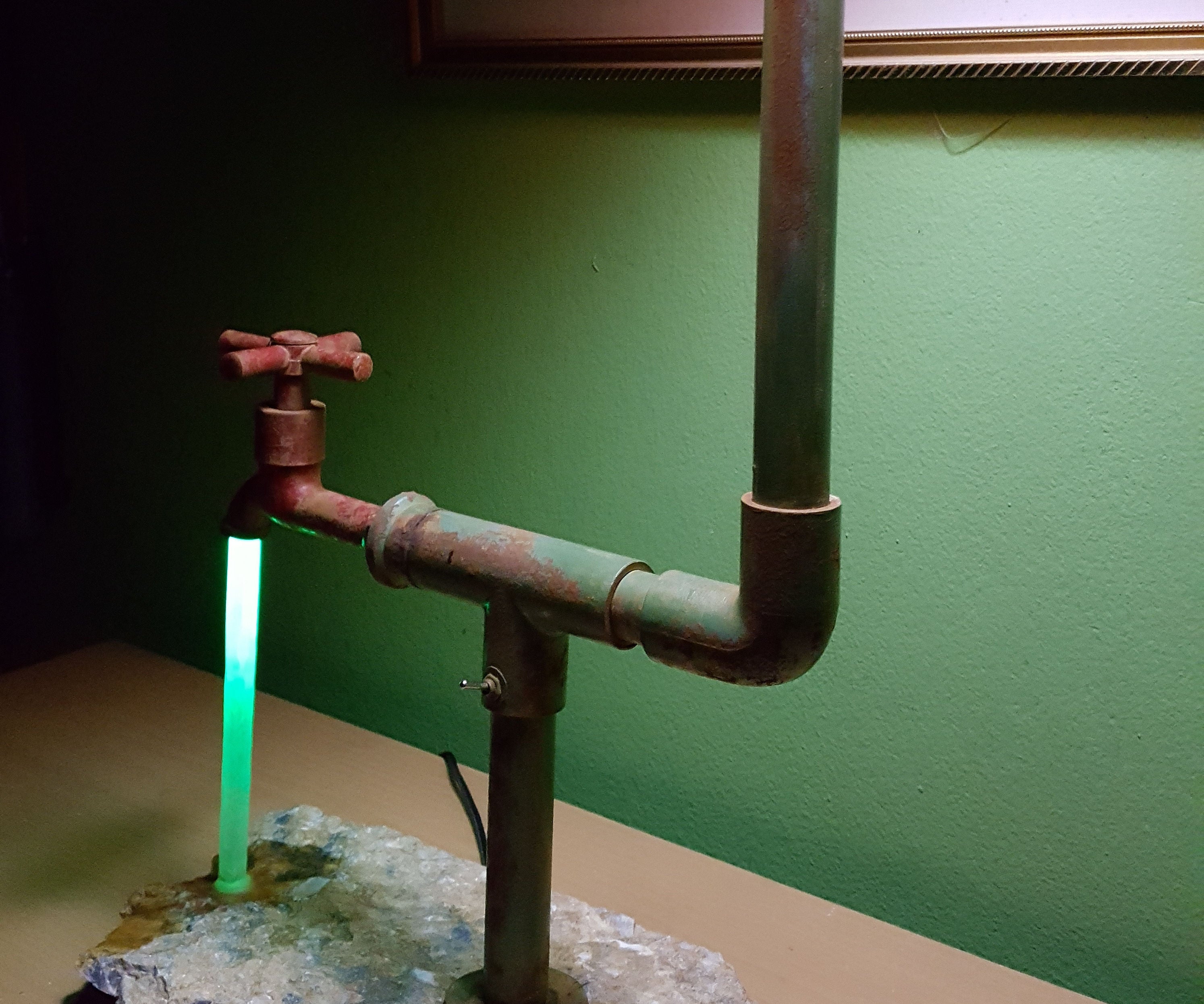 The Faucet Lamp 