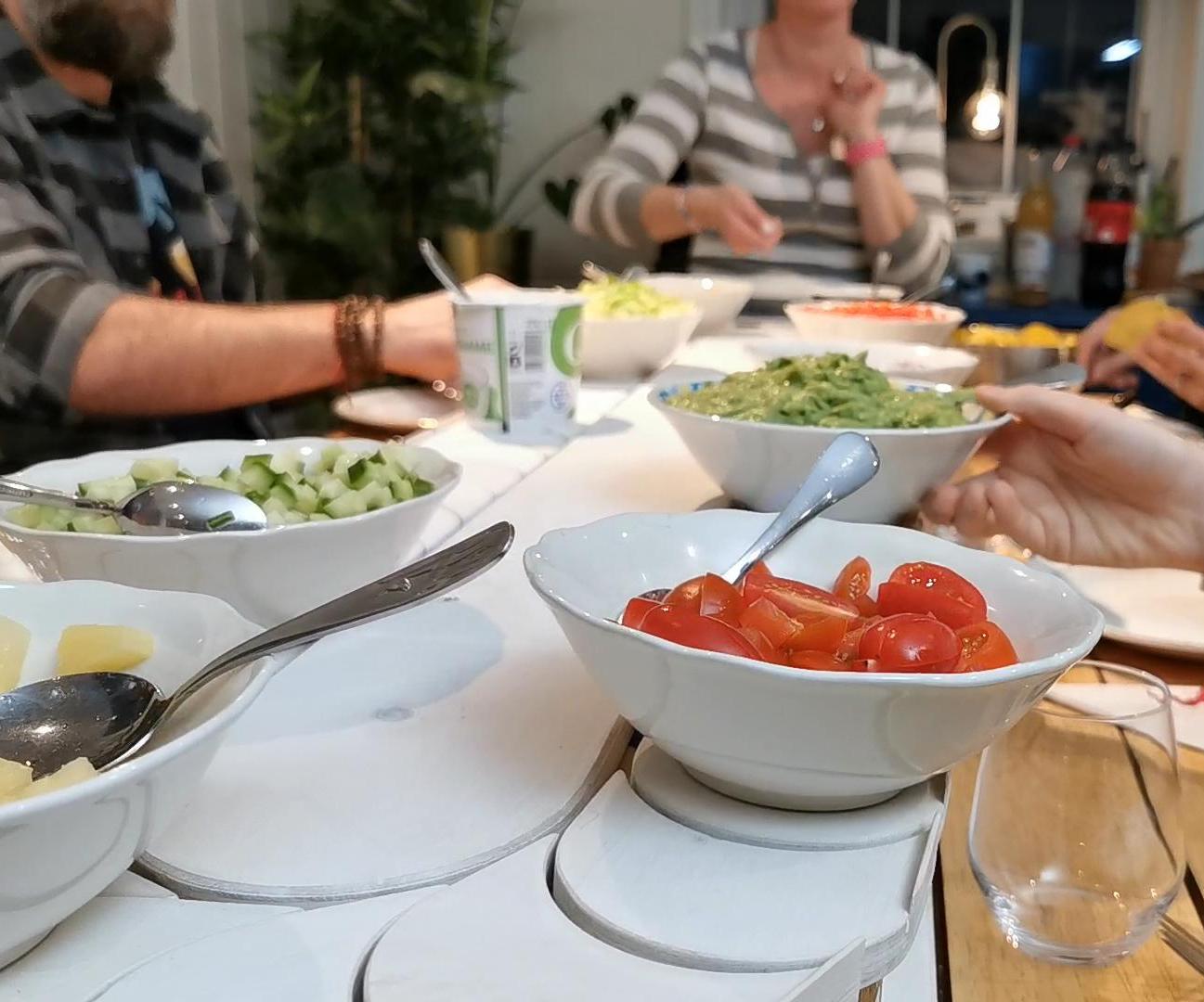 Lazy Susan 2.0 (Sushi Train) 