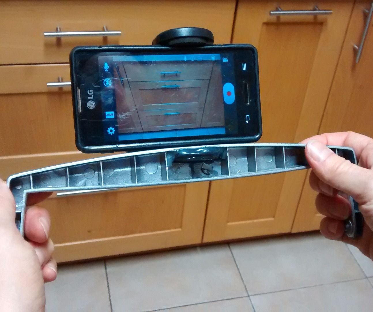 Easy Phone Steady-Cam Hack!