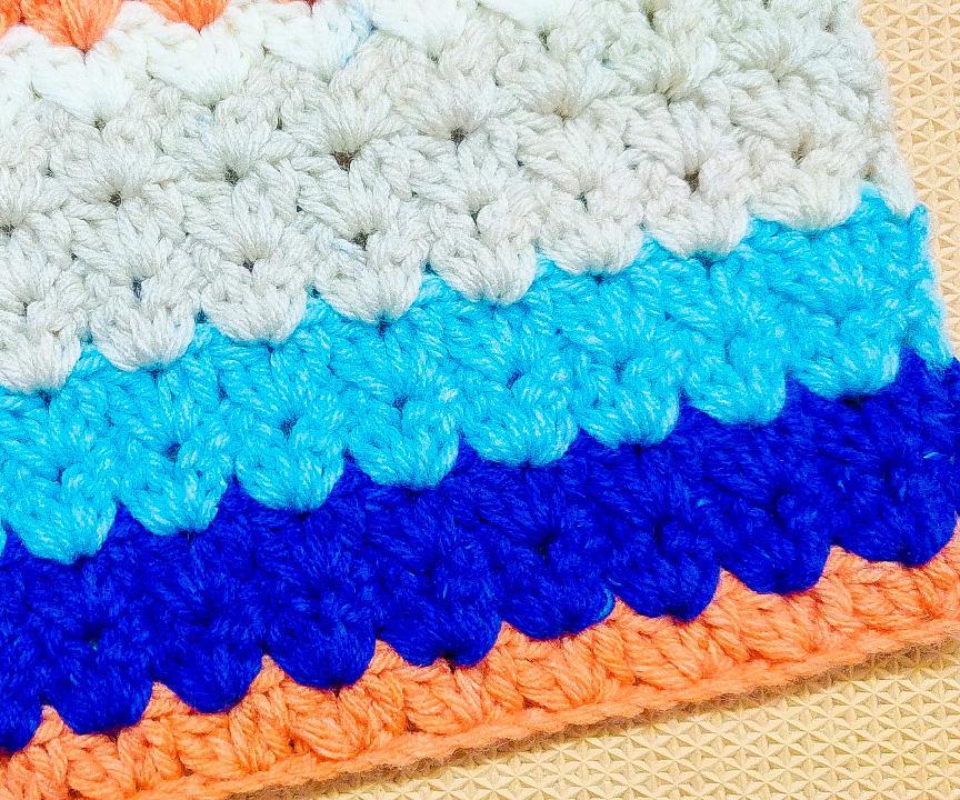 Super Easy Crochet Cluster Bunch Blanket