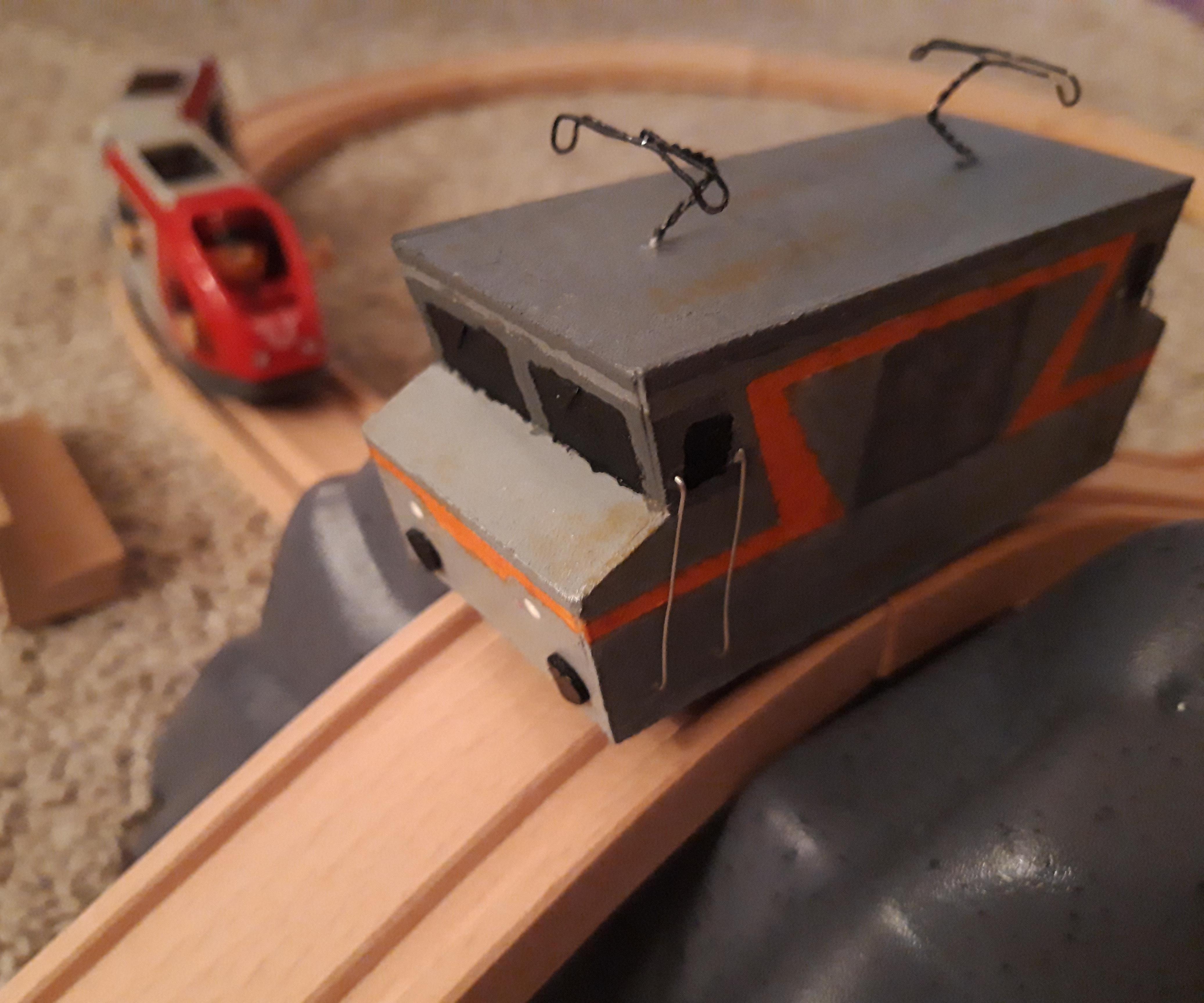 Cardboard BB 7200 Locomotive