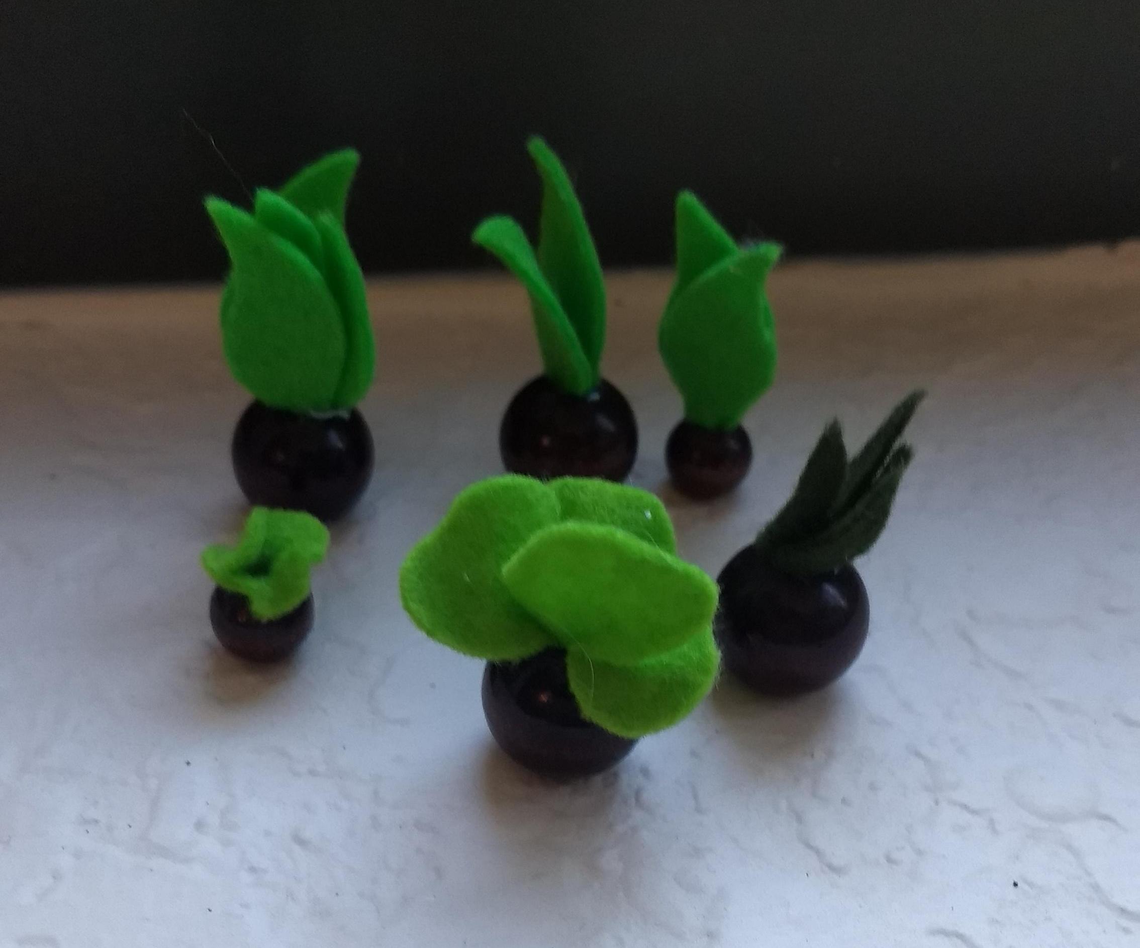 Tiny Felt Plants