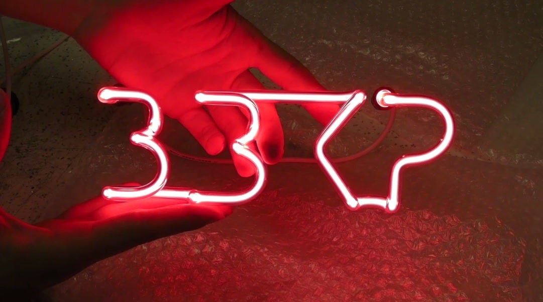 Wiring Up Neon Light Workshop Sign - BBKP