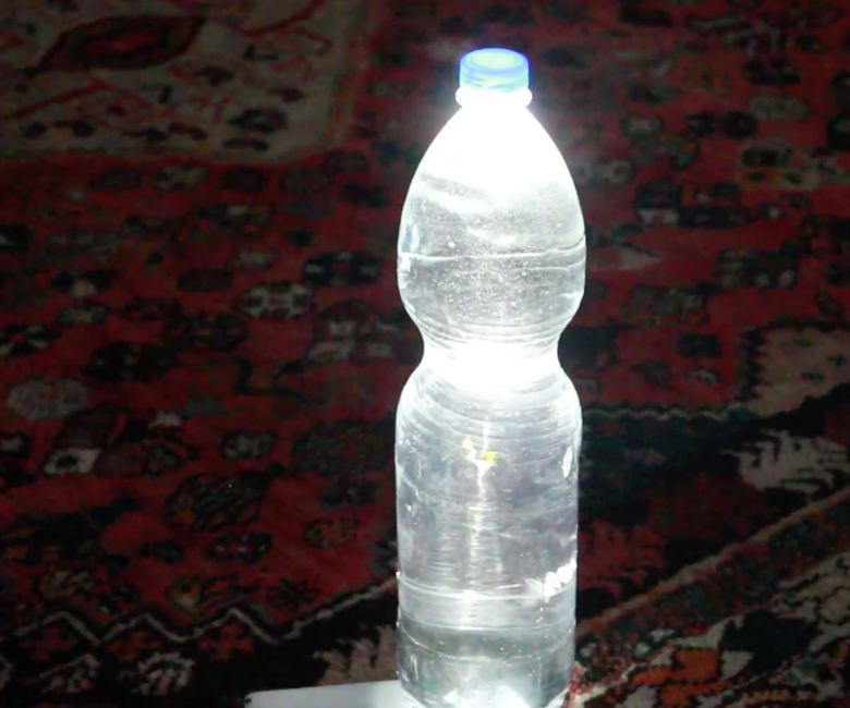 Smartphone Water Bottle Lamp