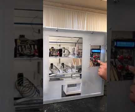 Vending Machine MAQUINA EXPENDEDORA