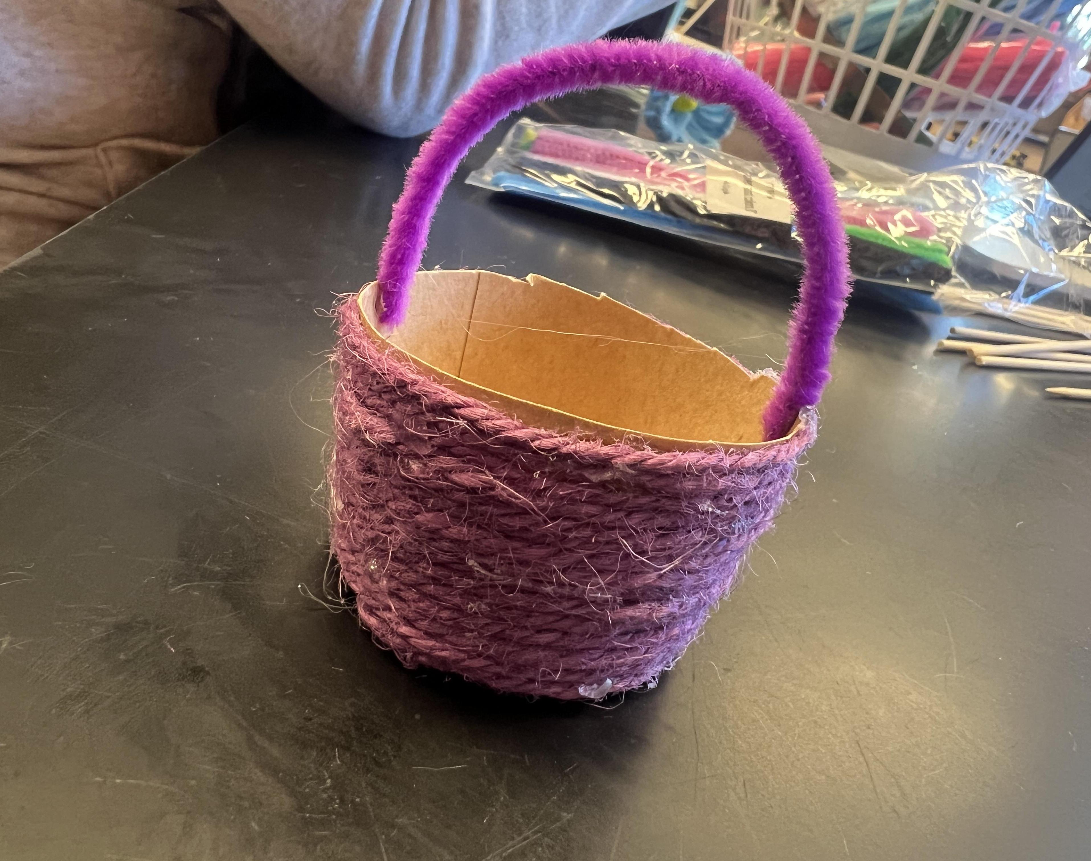 How to Do a String Basket.